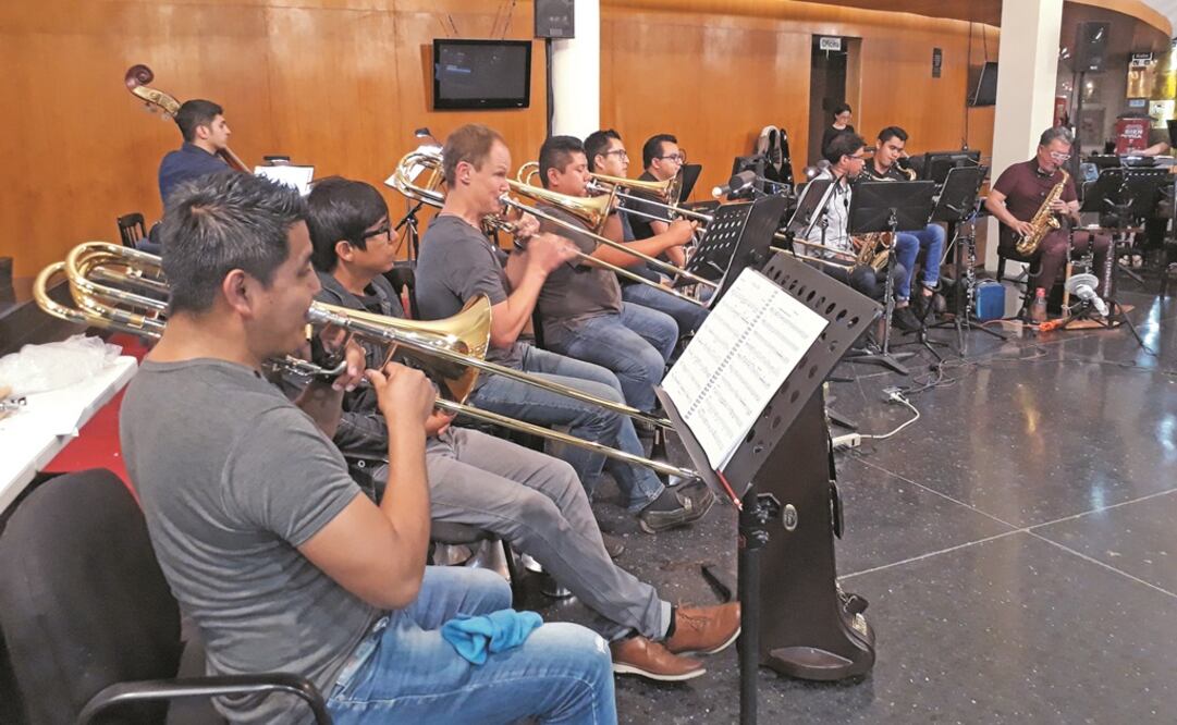 Los músicos se someten a ensayos maratónicos. Foto: SUGHEY BAÑOS. EL UNIVERSAL
