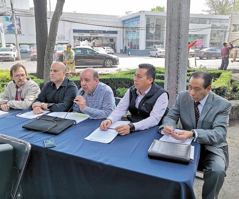 Los vecinos que se oponen a la ampliación de la Línea 3, de Metro Etiopía al Hospital Xoco, fijaron su postura en una conferencia de prensa. Foto: ESPECIAL