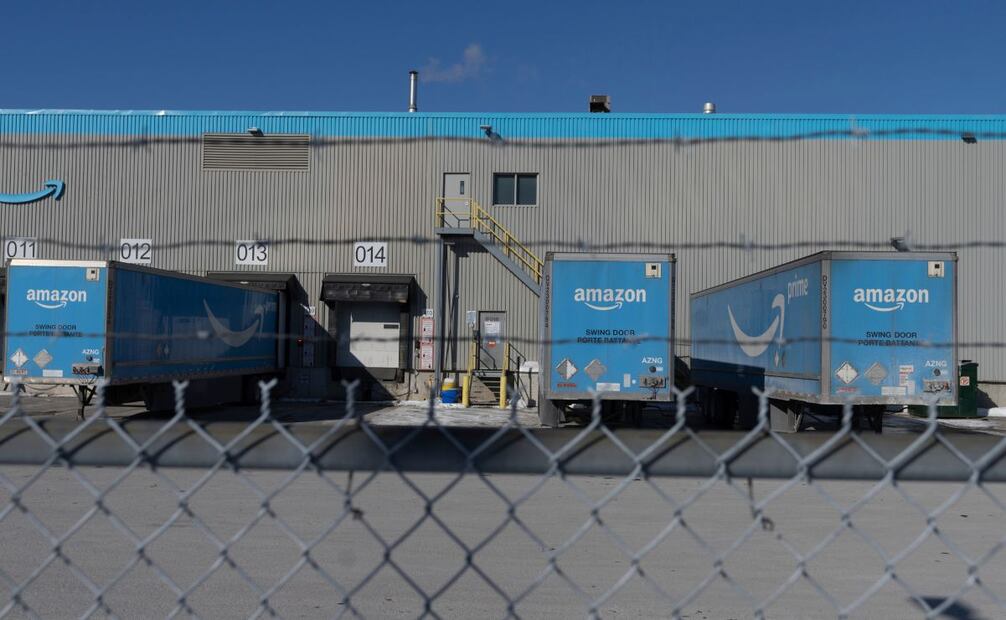 Amazon anunció una inversión de más de 4.000 millones de dólares para triplicar el tamaño de su red de entrega para 2026.  Foto: AP