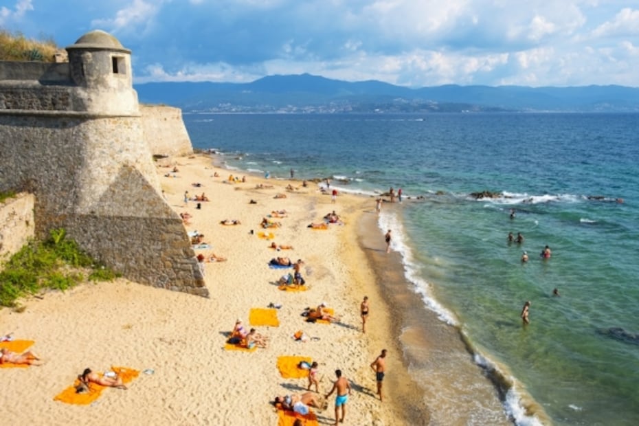 Córcega: guía de viaje a una de las islas más bellas del Mediterráneo