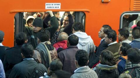 Lluvia retrasa viajes en estas Líneas del Metro