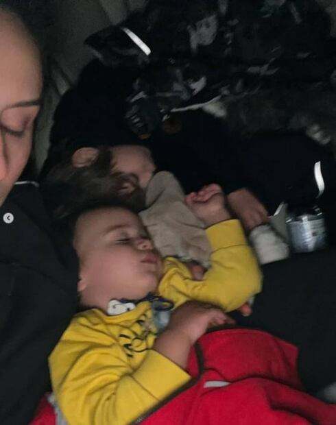 La cantante ucraniana Jamala narra el dolor de huir de la guerra con sus hijos 