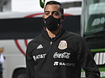 En la Selección Mexicana confían en Rogelio Funes Mori a pesar de sus constantes errores