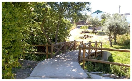 Conoce el puente más pequeño del mundo que une a dos países