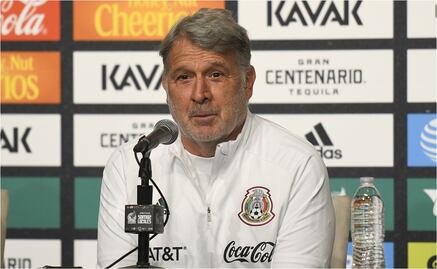 Gerardo Martino descarta el regreso del Chicharito Hernández, Jiménez es el delantero principal