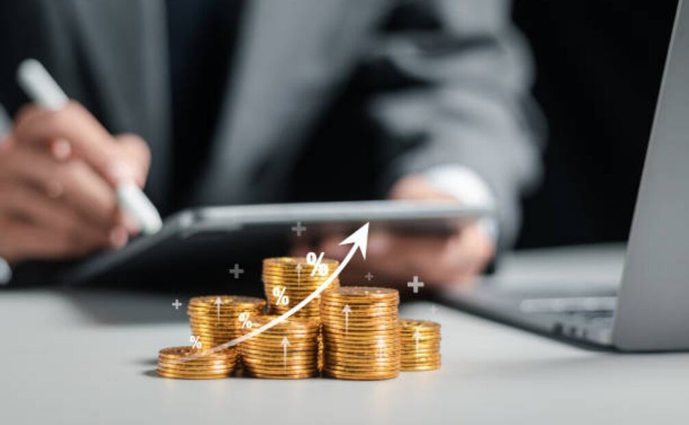 Es importante la disciplina porque se estima que al menos durante los próximos 90 días seguirá la misma incertidumbre que inició desde el 2 de abril. Foto: IStock