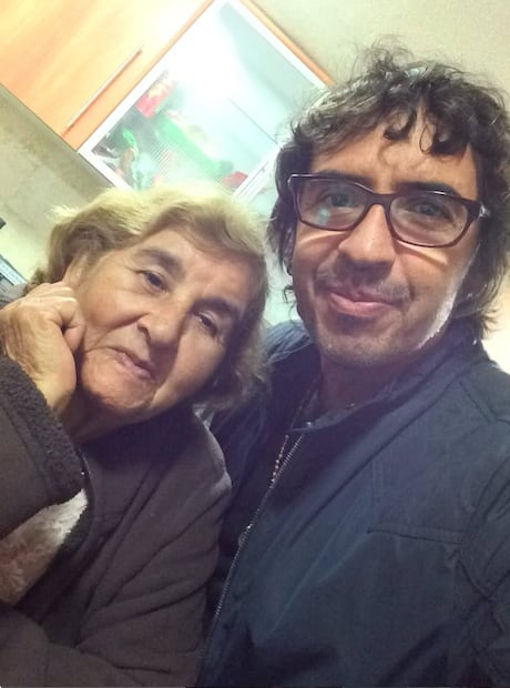 Vica Andrade llora la muerte de su madre a casi seis meses de la partida de su esposo, el productor Memo del Bosque.
