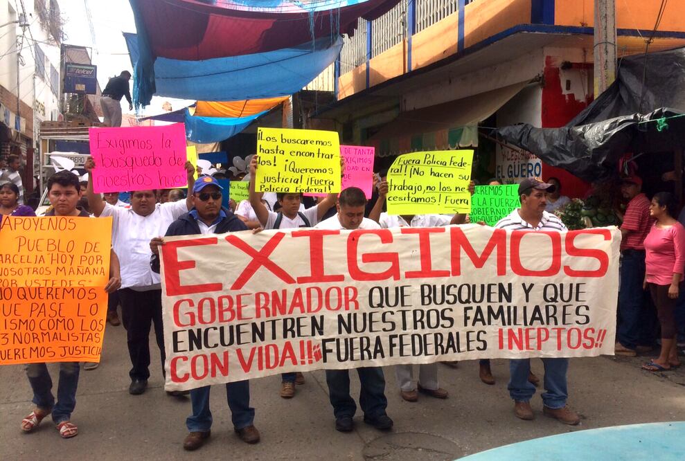 Familiares durante una manifestación para pedir el rescate de los secuestrados. (CECILIO PINEDA/ EL UNIVERSAL)