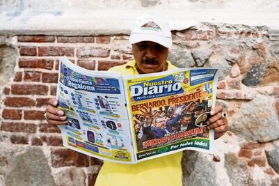 Celebran la victoria de Bernardo Arévalo