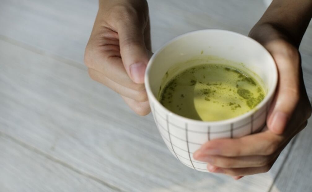 Beber té de matcha diariamente te aportará muchos beneficios a la salud. Foto: Archivo EL UNIVERSAL