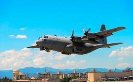 EU confirma 4 muertos entre tripulantes del avión de abastecimiento que se estrelló en Ira; viajaban seis personas