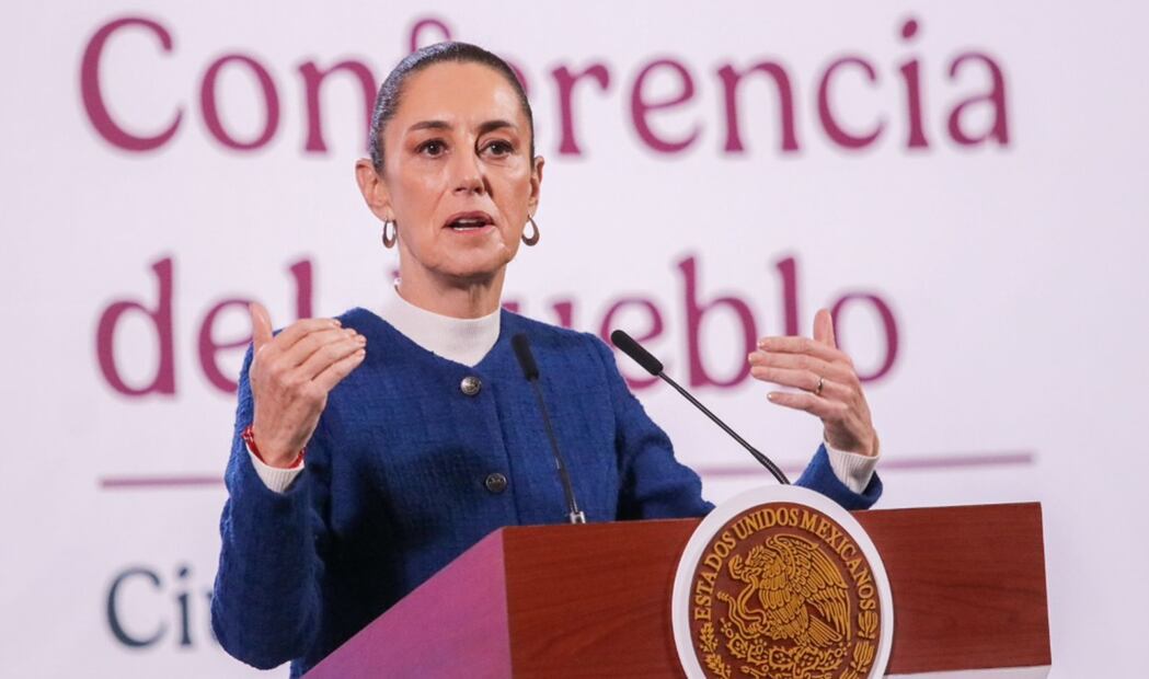 "No estamos de acuerdo, pero lo respetamos mucho", dice Sheinbaum Pardo sobre Donald Trump y su posición respecto al aumento de aranceles; insiste en que habrá diálogo con el gobierno de EU cuando el republicano llegue a la Presidencia, el próximo 20 de enero. Foto: Axel Sánchez/EL UNIVERSAL