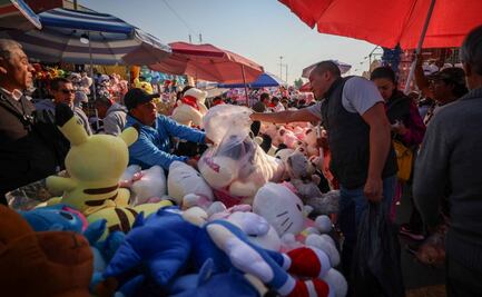 14 de febrero: enamorados invierten hasta mil pesos en regalos; “no es un gasto que duela si quieres a la persona”, aseguran
