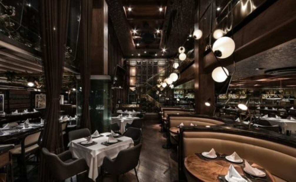 Comensales acusan de discriminación al restaurante Cuerno
