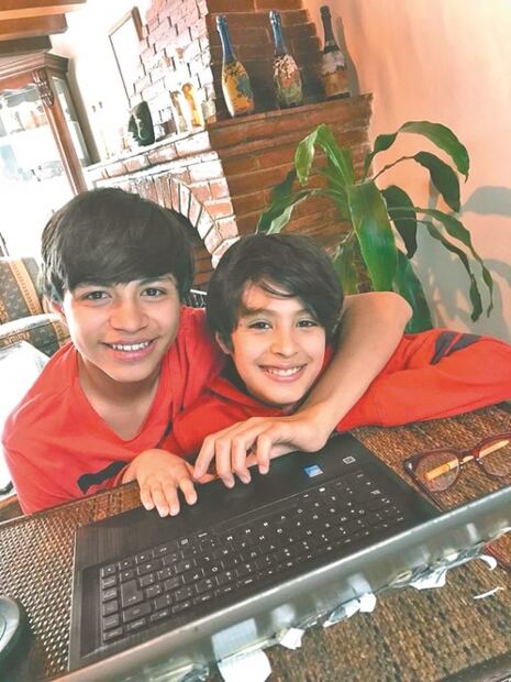 Niños estrella vuelven a clases