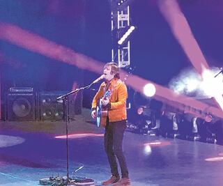 Siddhartha ilumina a fans con su música