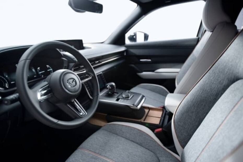 Primer contacto: Mazda MX-30 2022, emociones no contaminantes