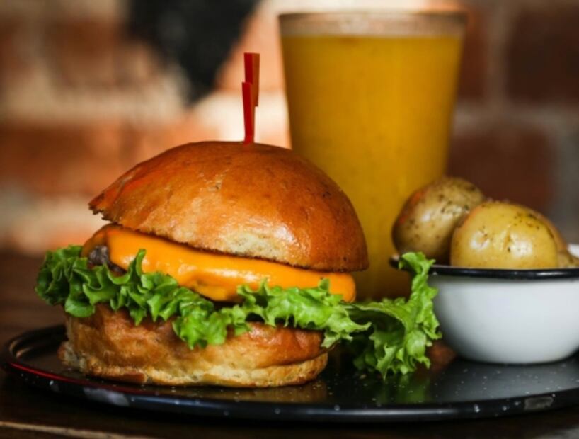 La hamburguesa de suadero que tienes que probar en la CDMX