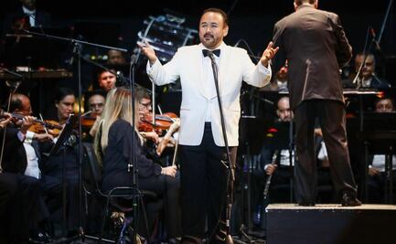 Recordando a José José, Javier Camarena cerró el Cervantino