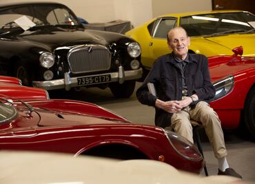 Hombre dona colección de autos valuada en 10 mdd a universidad de California