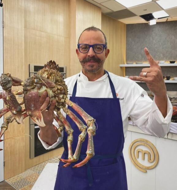 Covid regresa al chef Benito Molina a la cocina