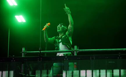 Feid "revienta" el Estadio GNP y lo pinta de verde