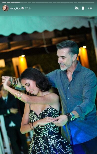 Hija de Memo del Bosque baila con Sergio Mayer, amigo de su padre, el fallecido Memo del Bosque.