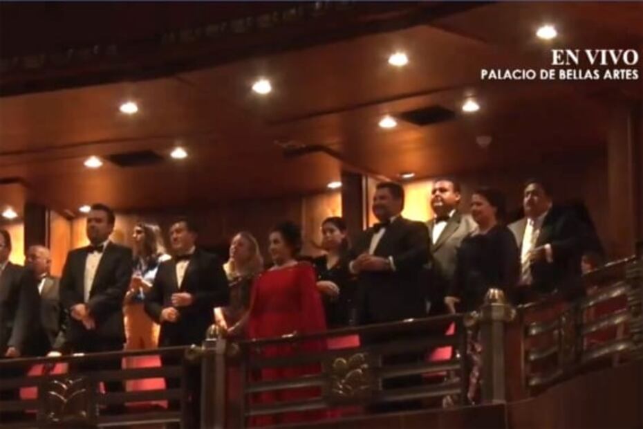 La fiesta del Apóstol de la 4T en Bellas Artes