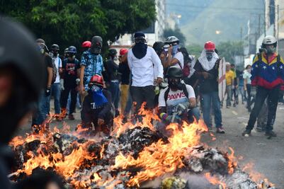 Fuertes disturbios en Venezuela mientras Maduro activa su Constituyente