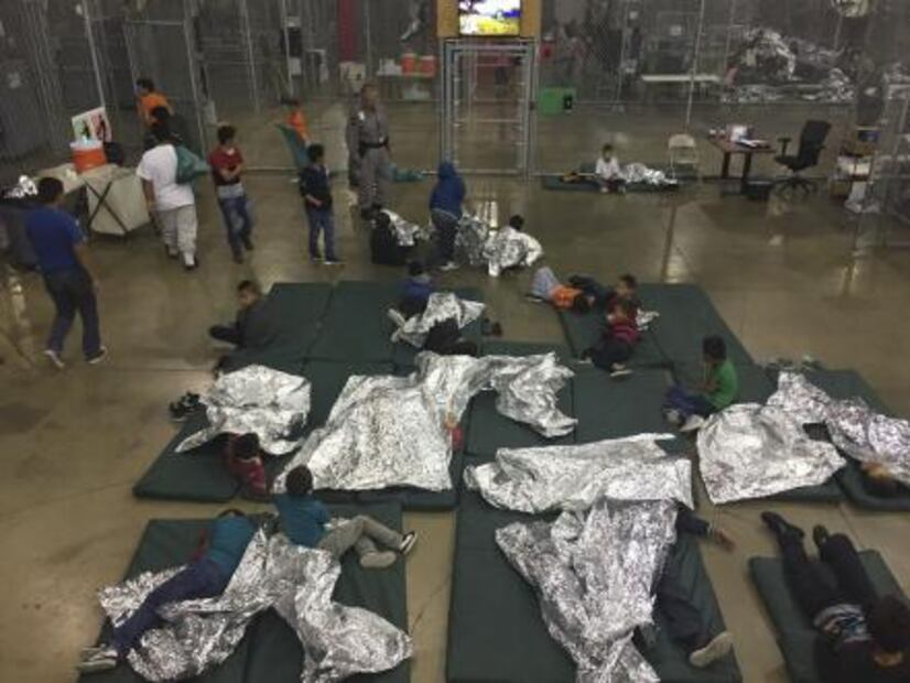 Así es "La Perrera", uno de los centros de detención para niños migrantes en EU