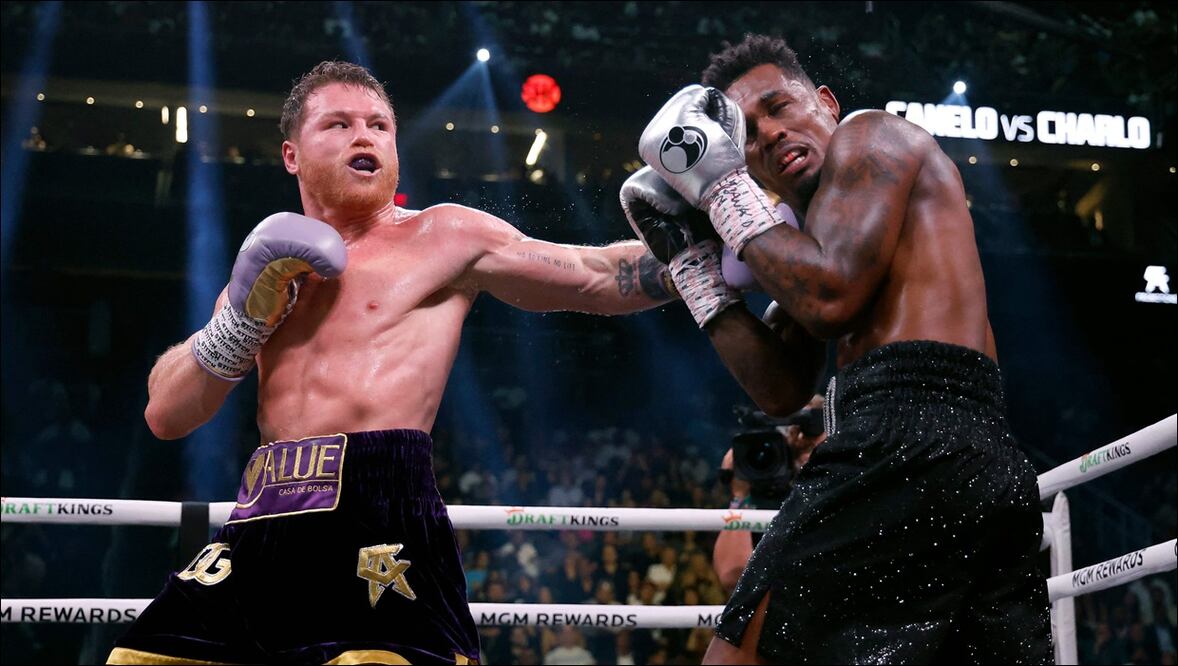 Canelo Álvarez y Jermell Charlo / FOTO: AFP