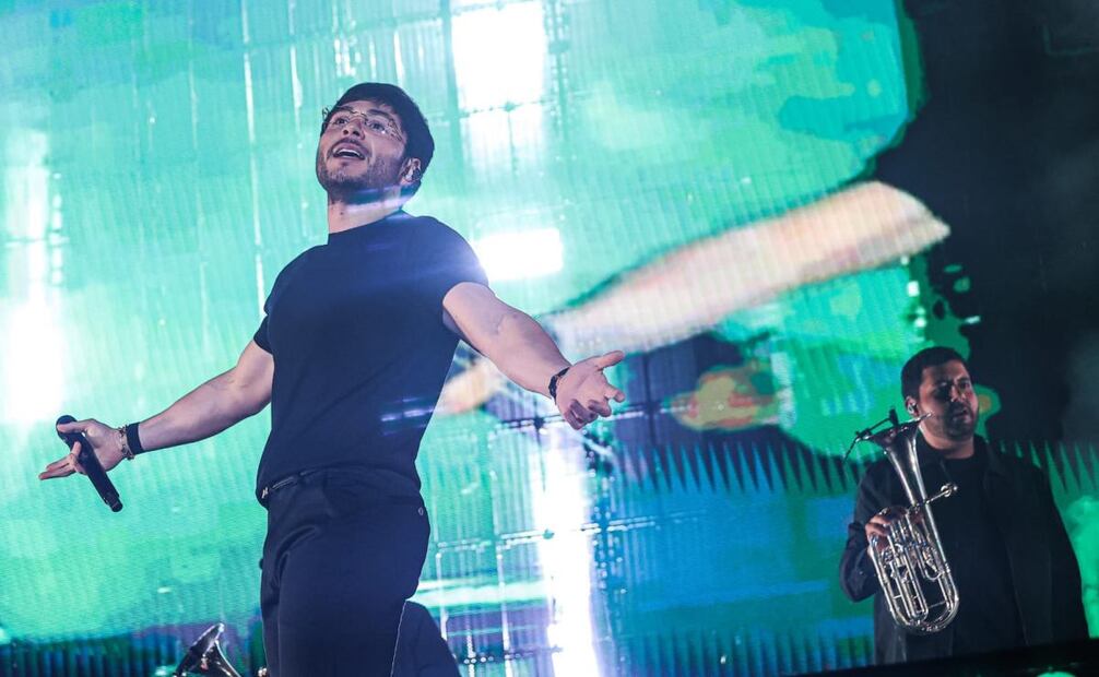 El cantante y compositor mexicano Tito Double P se presentó en el Palacio de los Deportes anoche. Foto: Gabriel Pano / EL UNIVERSAL