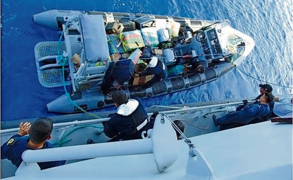 Los traficantes de drogas han aumentado el contrabando hacia Estados Unidos con pequeñas lanchas en el océano Pacífico. Foto: Semar CUARTOSCURO.COM