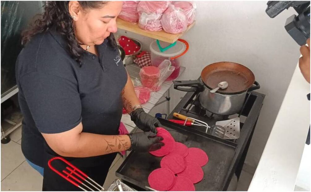 Karla Zárate creó lo Barbie Tacos. Foto: Claudia González/ EL UNIVERSAL