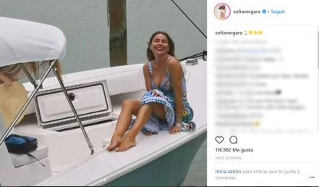 El viento levanta el vestido de Sofía Vergara  