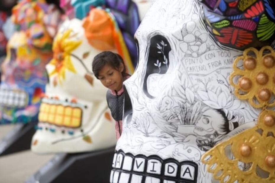 Llegan los "Fridacráneos" al Monumento a la Revolución