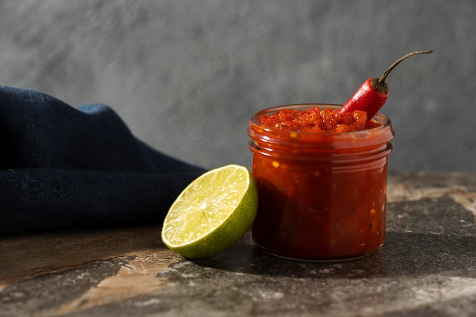 Inspirada en la cocina prehispánica, la salsa macha combina tradición, picor y versatilidad en cada cucharada. Foto: Freepik