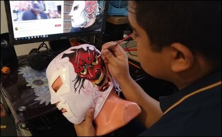 Pinta máscaras de luchadores y los recrea en figura y pinturas