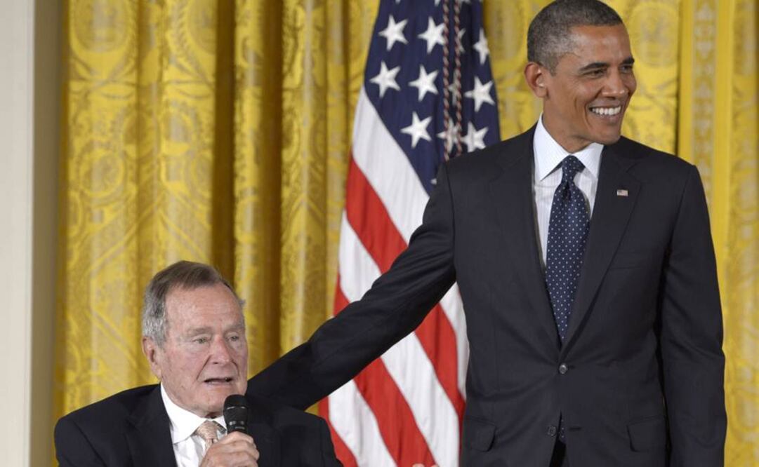 Obama "envió sus mejores deseos de su parte y de la primera dama", Michelle Obama  y le deseó al ex presidente una "rápida recuperación"  Foto: EFE/Archivo