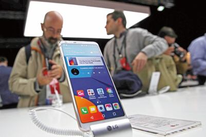 Segundo lugar en celulares, meta de LG 