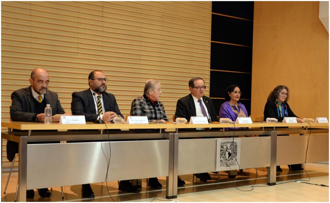 El rector de la UNAM, Leonardo Lomelí Vanegas dio posesión a funcionarios de la Máxima Casa de estudios. Foto: Especial