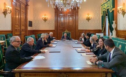 AMLO se reúne con obispos mexicanos para abordar migración