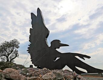 Monumental y polémica, la obra de Marín en El Elefante