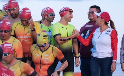 Mara Lezama da banderazo de salida a la competencia "IRONMAN 70.3" en Cozumel