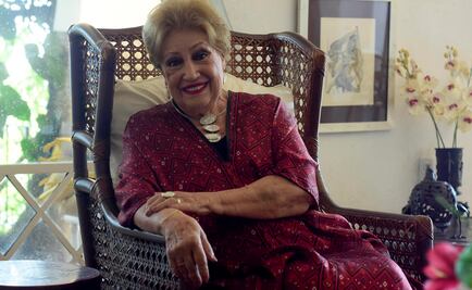 Mercedes de la Garza presenta libro sobre las plantas sagradas