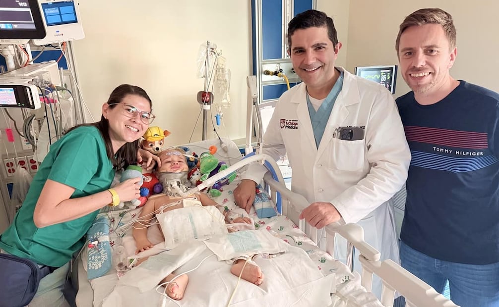 El doctor Mohamad Bydon es neurocirujano, especializado en intervenciones para tratar columna compleja; él encabezó la cirugía para arreglar la lesión de Oliver. Foto: Cortesía Familia Staub-García.