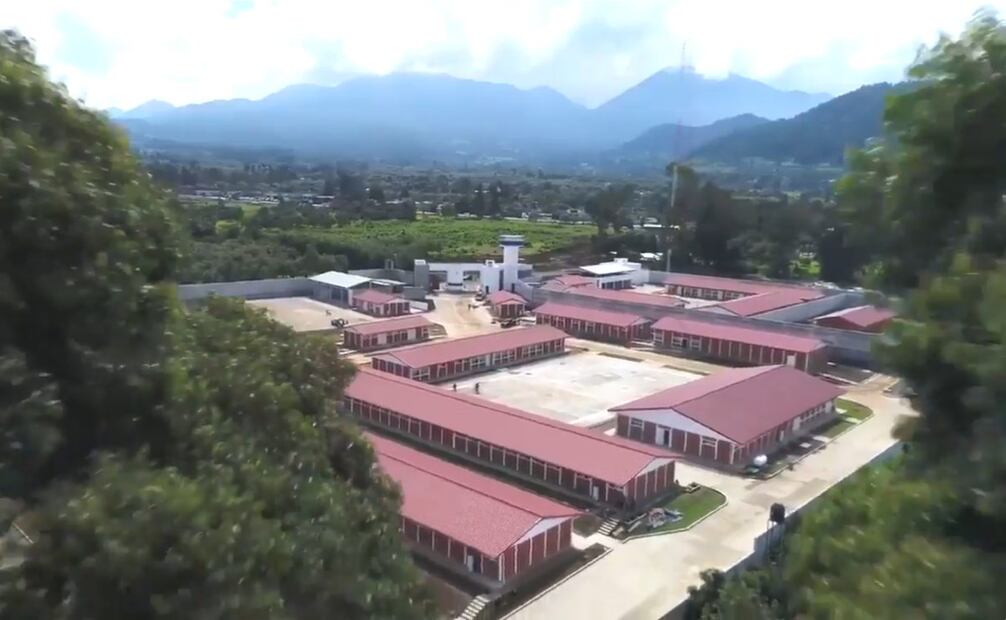 Cuartel regional de Zitácuaro. Foto: X @Silvano_A