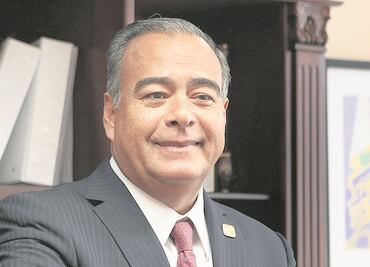Sheinbaum informa sobre orden de aprehensión contra Raymundo Collins