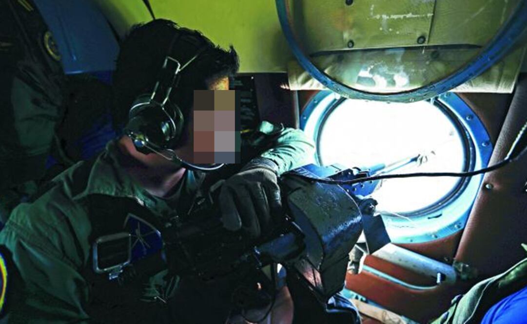 Elementos de la 9/a. Zona Militar del Ejército Mexicano efectúan recorridos aéreos en Badiraguato, Sinaloa, en busca de plantíos de marihuana y amapola (IVÁN STEPHENS)