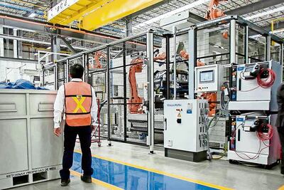 Sector industrial resiste la incertidumbre política